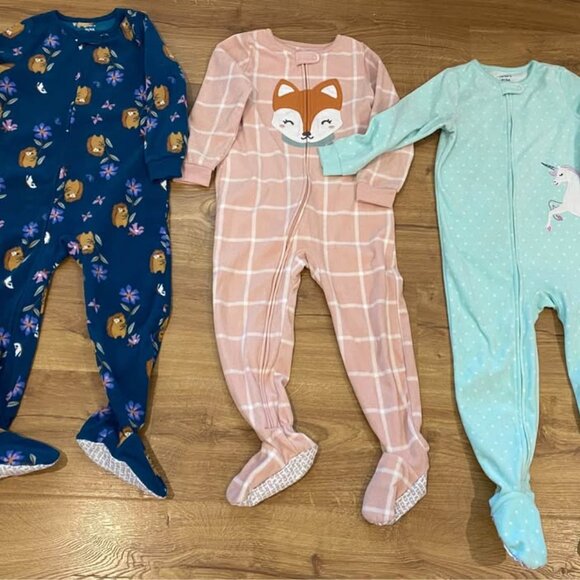 Onesie - Soft, Warm & Cozy for Baby - Toddler Carters Fleece bodysuit lot - Picture 7 of 9